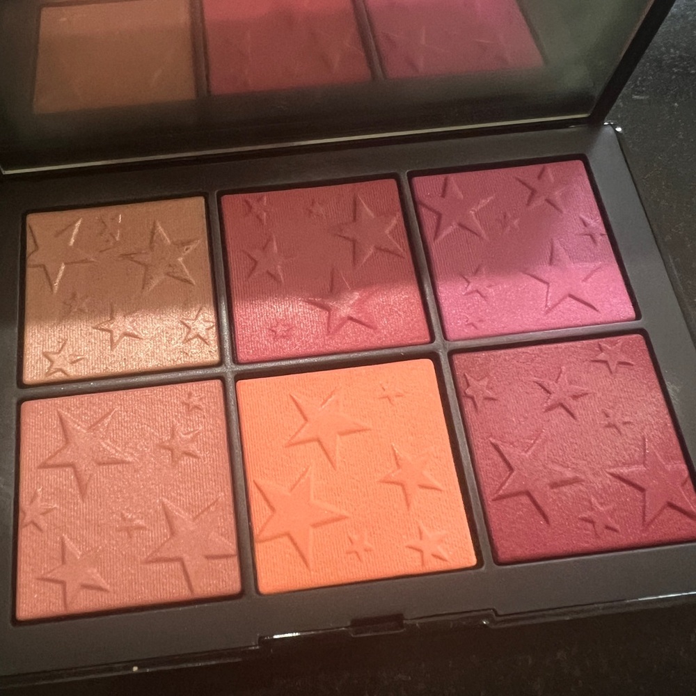 NARS - Rising Star Cheek Palette ❤️❤️❤️